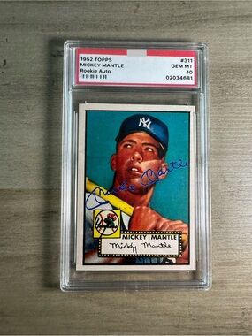 Mickey Mantle Signed Rookie 1952 Topps #311 Gem Mint 10 Novelty Baseball Card.